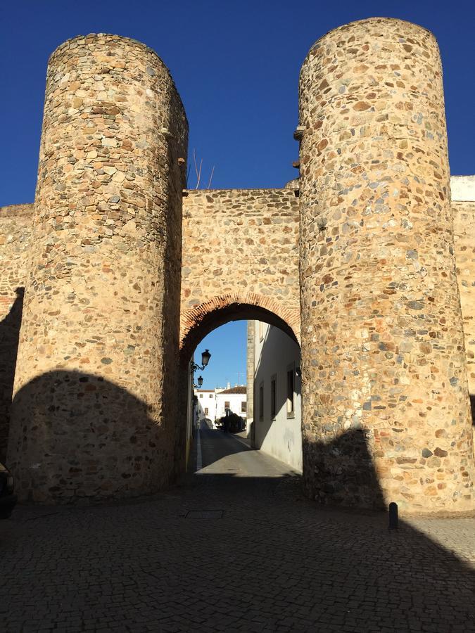 Casa Dos Saboeiros Daire Olivenza Dış mekan fotoğraf